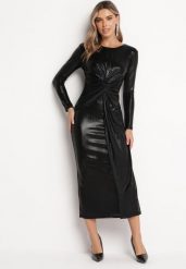 Czarna Połyskująca Sukienka Maxi z Ozdobnym Węzłem Fabriana. Czarne sukienki damskie Born2be, bez wzorów, z tkaniny, eleganckie, bez kołnierzyka, bez ramiączek, maxi, dopasowane. W wyprzedaży za 87.99 zł.