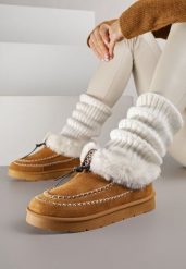 Brązowe Śniegowce na Platformie Ozdobione Haftem i Futerkiem Linedis. Brązowe śniegowce damskie Renee, z futra. Za 99.99 zł.