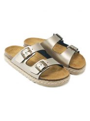 Mandel Klapki w kolorze brązowym rozmiar: 39. Brązowe klapki damskie Mandel, bez wzorów, bez obcasa. Za 152.99 zł.