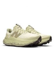 New Balance Buty "Fresh Foam X More v5" w kolorze beżowym do biegania rozmiar: 42. Brązowe obuwie trekkingowe damskie New Balance. Za 597.95 zł.