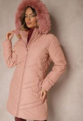 Różowa Zimowa Kurtka z Pikowanymi Przeszyciami i Odpinanym Kapturem z Futrem Jackiala. Czerwone kurtki damskie Renee, na zimę, l, bez wzorów, z jeansu. Za 229.99 zł.