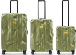 Walizki Stripe w zestawie 3 el. Olive. Zielone walizki Crash Baggage, bez wzorów. Za 4,489.00 zł.