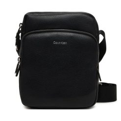 Saszetka Calvin Klein. Czarne saszetki męskie CALVIN KLEIN. Za 409.99 zł.