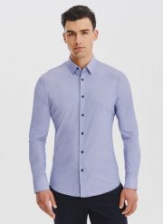 PAKO LORENTE – Granatowa dzianinowa koszula w pepitkę. Koszule męskie Pako Lorente, m, bez wzorów, z dzianiny, bez kołnierzyka, bez ramiączek. Za 149.99 zł.