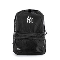 Plecak New York Yankees. Czarne plecaki damskie New Era, bez wzorów, z poliamidu. Za 172.80 zł.