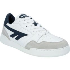 Buty do chodzenia męskie Hi-Tec Super Squash. Białe buty sportowe na co dzień męskie Hi-tec, z materiału, bez zapięcia, trekkingowe. Za 503.00 zł.