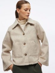 Vila Kurtka przejściowa w kolorze beżowym rozmiar: 42. Brązowe kurtki damskie Vila, bez wzorów, bez kaptura. Za 130.81 zł.