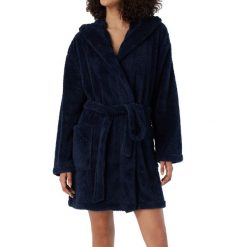 Szlafrok Teddy Fleece. Czerwone szlafroki damskie Schiesser, s, bez wzorów, z polaru. Za 429.00 zł.
