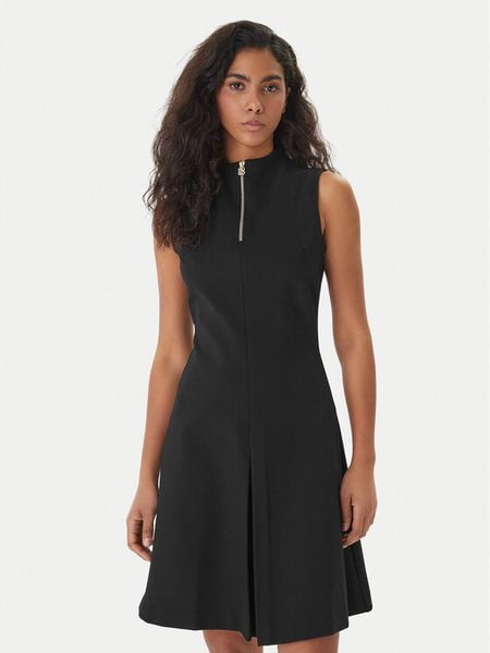 HUGO Sukienka codzienna Noella 50557496 Czarny Regular Fit. Czarne sukienki damskie Hugo, na co dzień, xs, bez wzorów, z wiskozy, bez kołnierzyka, bez ramiączek, proste. Za 899.99 zł.