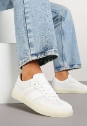 Białe Sneakersy Tenisówki Ozdobione Paskami Amodira. Białe trampki i tenisówki damskie Renee, bez wzorów, z jeansu. Za 74.99 zł.