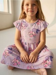 Sukienka dresowa Lilo & Stitch - fioletowy. Fioletowe sukienki dziewczęce Sinsay, bez wzorów, z dresówki, bez ramiączek. Za 19.99 zł.