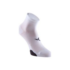 Skarpety fitness kardio x2. Białe skarpetki damskie DOMYOS, bez wzorów, z elastanu. Za 19.99 zł.