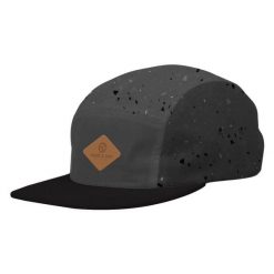 Czapka Kellys Grit. Czarne czapki z daszkiem damskie Kellys, bez wzorów, z materiału. Za 154.00 zł.