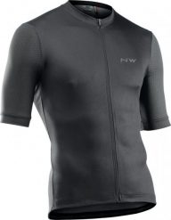 Koszulka rowerowa męska NORTHWAVE ACTIVE Jersey czarna. Czarne t-shirty sportowe męskie Northwave, na lato, m, z jersey, bez ramiączek, na fitness i siłownię. Za 165.00 zł.