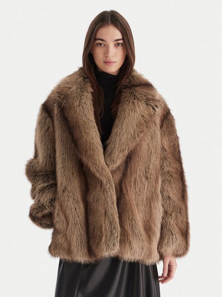 Dixie Futro V330Y004A Brązowy Regular Fit. Brązowe futra damskie Dixie, l. Za 869.99 zł.