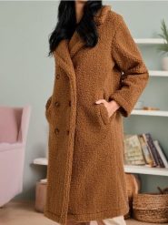 Płaszcz teddy - brązowy. Brązowe płaszcze damskie Sinsay, l, bez wzorów. W wyprzedaży za 69.99 zł.