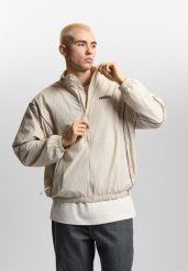 Kurtka outdoorowa męska Prosto Street Armour. Brązowe kurtki outdoor męskie Prosto., l, bez wzorów, z materiału, bez kaptura. Za 494.99 zł.