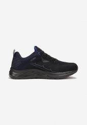 Czarno-Granatowe Buty Sportowe na Tłoczonej Podeszwie Lynntri. Czarne buty sportowe na co dzień męskie Born2be, z dresówki, bez zapięcia. Za 129.99 zł.