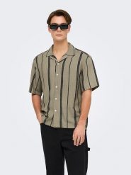 ONLY & SONS Koszula - Regular fit - w kolorze khaki rozmiar: M. Brązowe koszule męskie Only & Sons, m, bez wzorów, bez kołnierzyka, bez ramiączek. Za 74.81 zł.