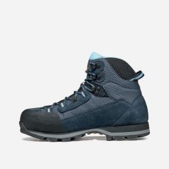 Damskie buty turystyczne Garmont Lagorai II GTX. Niebieskie obuwie trekkingowe damskie Garmont. Za 851.00 zł.