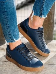 Buty męskie trampki - granatowe V3. Niebieskie trampki i tenisówki męskie Ombre Clothing, bez wzorów, z materiału, bez zapięcia. W wyprzedaży za 59.99 zł.