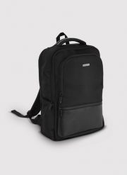 PAKO LORENTE - Czarny plecak męski na laptopa. Czarne plecaki męskie Pako Lorente, bez wzorów, z materiału. Za 199.99 zł.