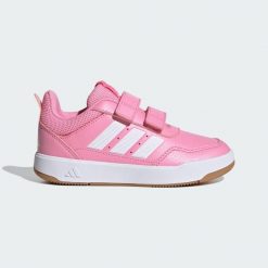 Buty Tensaur Sport 3.0 CF K. Białe buty sportowe na co dzień damskie Adidas, z gumy, bez zapięcia, na jogę i pilates. Za 169.00 zł.