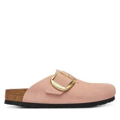 Klapki Birkenstock. Czerwone klapki damskie Birkenstock, bez wzorów, bez obcasa. Za 719.99 zł.