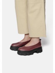 Loft37 Skórzane baleriny w kolorze czerwonym rozmiar: 40. Czerwone baleriny damskie loft37, bez wzorów, bez obcasa. Za 347.99 zł.