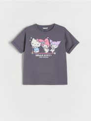 T-shirt Hello Kitty - fioletowy. Fioletowe koszulki dziewczęce Reserved, bez wzorów, z bawełny, bez ramiączek. W wyprzedaży za 45.99 zł.
