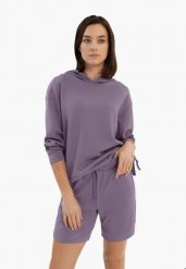Spodenki z dżerseju M-LULI. Fioletowe szorty damskie Volcano, bez wzorów, z dresówki. Za 119.99 zł.