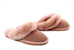 Emu Australia W10015 Jolie camel, klapki damskie. Brązowe klapki damskie Emu Australia, bez wzorów, ze skóry, bez obcasa. Za 297.42 zł.