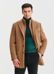 PAKO LORENTE – Kamelowy płaszcz męski z odpinaną stójką. Płaszcze męskie Pako Lorente, na jesień, m, bez wzorów, z poliesteru. Za 999.99 zł.