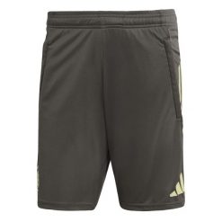 Spodenki treningowe Real Madryt 2025/26. Szare szorty męskie Adidas, bez kołnierzyka. Za 197.36 zł.