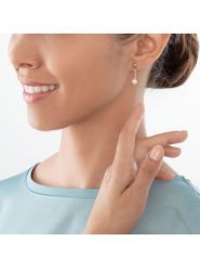 COEUR DE LION Kolczyki-wkrętki z perłami rozmiar: onesize. Białe kolczyki damskie COEUR DE LION, z perłą, ze stali. Za 217.99 zł.