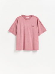 Bawełniany t-shirt z napisem - bordowy. Czerwone t-shirty damskie Reserved, l, bez wzorów, z bawełny, bez kołnierzyka. Za 59.99 zł.