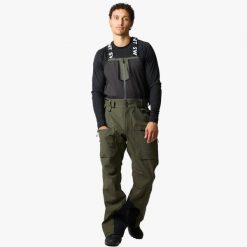 Spodnie narciarskie męskie Swedemount Lofoten 3L Shell Bib Pants wodoodporne. Czarne spodnie materiałowe męskie SWEDEMOUNT, bez wzorów, z materiału, sportowe. Za 629.99 zł.