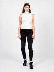 Guess Jeansy "Skinny" | W2RA34 D4KC2 | Kobieta | Czarny. Czarne jeansy damskie Guess. W wyprzedaży za 289.00 zł.