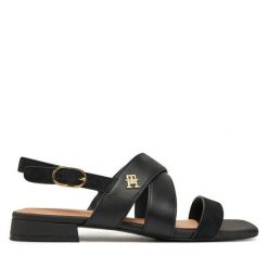 Sandały Tommy Hilfiger. Czarne sandały damskie Tommy Hilfiger, bez wzorów, bez obcasa, na płaskiej podeszwie. Za 279.99 zł.