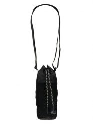 Jack Wolfskin Torba w kolorze czarnym na butelkę - 10 x 26 x 10 cm rozmiar: onesize. Czarne torby sportowe damskie Jack Wolfskin, z materiału. Za 74.46 zł.