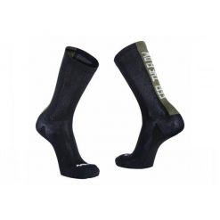 Skarpetki Northwave Feel the flow. Czarne skarpetki damskie Northwave, bez wzorów. Za 131.00 zł.