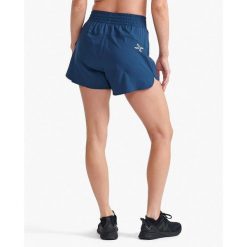 Szorty damskie 2XU Aero Hi-Rise 4". Niebieskie szorty damskie 2XU, bez wzorów. W wyprzedaży za 133.60 zł.