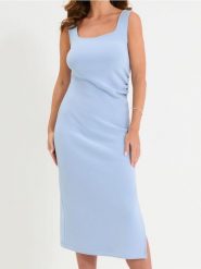 Elegancka sukienka midi - błękitny. Niebieskie sukienki damskie Sinsay, l, bez wzorów, eleganckie, bez kołnierzyka, bez ramiączek, midi. Za 49.99 zł.