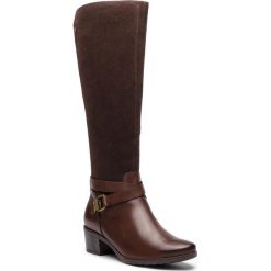 Kozaki CAPRICE - 9-25608-21 DK Brown Comb 329. Brązowe kozaki damskie Caprice, z futra, bez obcasa. W wyprzedaży za 359.00 zł.