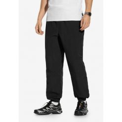 Spodnie sportowe męskie Prosto Pixo. Czarne spodnie sportowe męskie Prosto. Za 274.99 zł.