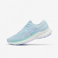 Buty do biegania damskie ASICS Gel Roadmiles 2. Niebieskie obuwie do biegania damskie Asics. W wyprzedaży za 499.99 zł.