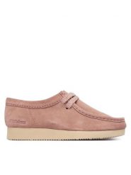 Clarks Półbuty Wallabee Lite. 26328429 Różowy. Czerwone półbuty damskie Clarks, bez wzorów, ze skóry, bez obcasa, na płaskiej podeszwie. Za 429.99 zł.