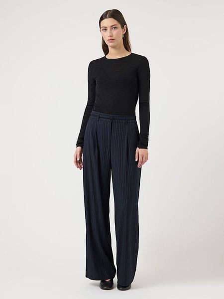 YAS Spodnie "Pimis" w kolorze granatowym rozmiar: 38. Niebieskie spodnie materiałowe damskie YAS, bez wzorów, z materiału, z podwyższonym stanem. Za 185.32 zł.