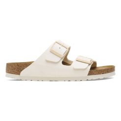 BIRKENSTOCK ARIZONA BF EGGSHELL Klapki damskie. Brązowe klapki damskie Birkenstock, bez wzorów, z jeansu, bez obcasa. Za 259.99 zł.