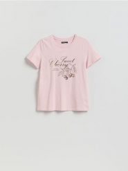 T-shirt z nadrukiem - pastelowy róż. Czerwone t-shirty damskie Reserved, l, bez wzorów, z bawełny, bez kołnierzyka. Za 45.99 zł.